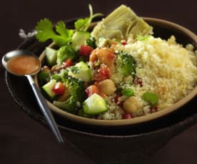 Couscous mit Gemüse und Tomatensauce