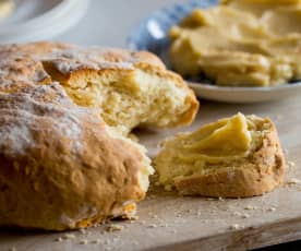 Pane australiano con burro dolce