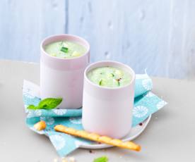 Soupe froide au concombre