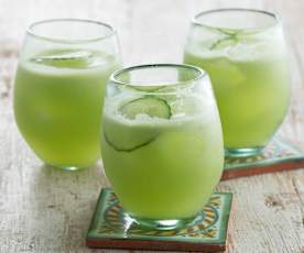 Gin and cucumber cooler