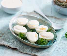 Sos majonezowy z musem jabłkowym i chrzanem