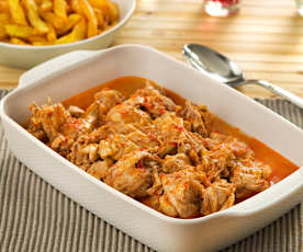 Pollo con pimientos a la cerveza