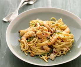 Linguine mit Krabben und Garnelen