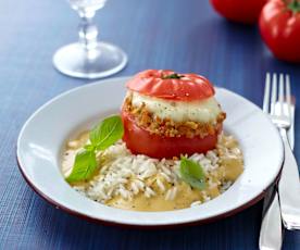 Plněná rajčata s rýží, s omáčkou z kešu ořechů a bazalky