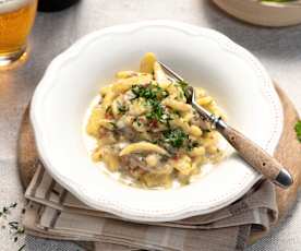 One Pot Spätzle in Champignon-Speck-Sauce