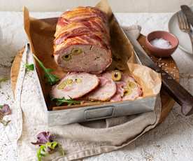 Rollo tres carnes con trenzado de beicon caramelizado