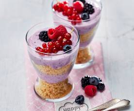 Couscous-Quark-Speise mit Beeren