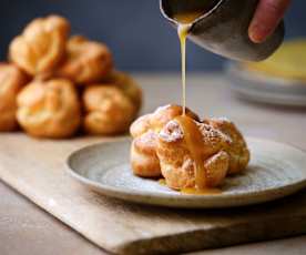 Choux Puffs med karamel og appelsin