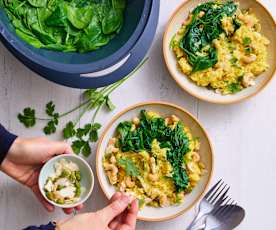 Riz byriani aux épinards et fruits secs