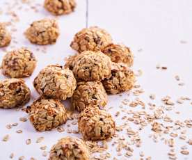 Oats, Coconut and Honey Balls