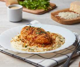 Chicken with Mashed Potatoes and Gravy