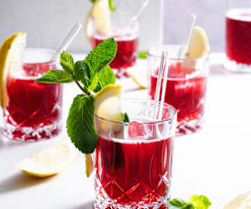 Iste med citron og hibiscus