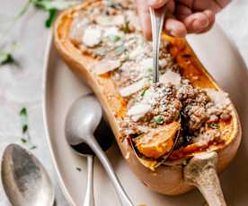 Courge farcie au risotto d'épeautre crémeux et champignons