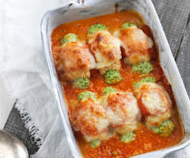 Bifinhos de frango recheados com queijo e espinafres