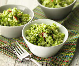 Insalata veloce di broccoli e mele