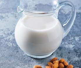 Leche de almendras