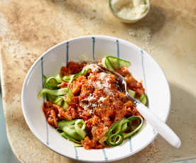 Austernpilz-Bolognese mit Zucchini-Nudeln (Italien)