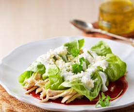 Enchiladas en hoja de lechuga