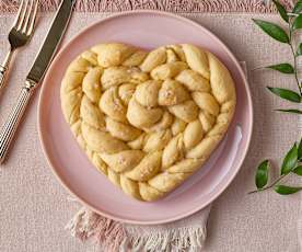 Cuore di pane intrecciato (senza lattosio)