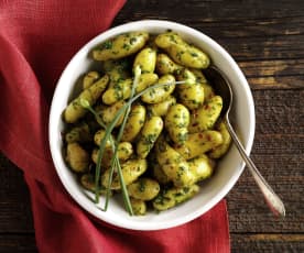Steamed Fingerling Potatoes with Fresh Herbs and Garlic