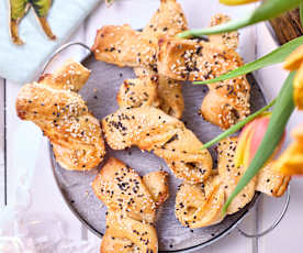 Herzhafte Käse-Sesam-Häschen