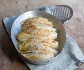 Endives braisées gratinées au parmesan