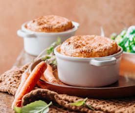 Soufflé aux carottes, cheddar et noisette