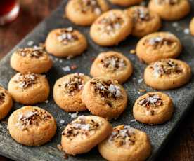 Bolachas de parmesão com erva-doce e piripíri