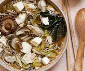 Soupe miso au poisson et soba