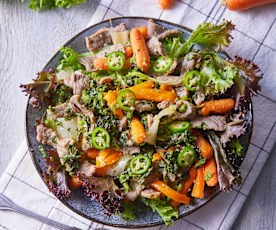 Fajitas de res con verduras salteadas