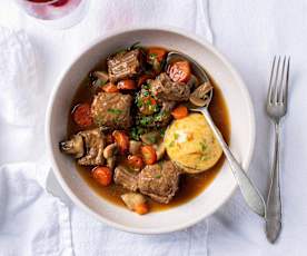 Beef, Ale and Dumpling Stew