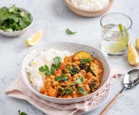 Wegańskie curry z cytrynowym ryżem