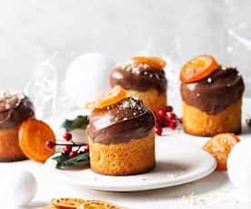 Minipanettones de naranja confitada y chocolate