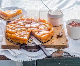 Tarte Tatin aux pommes et caramel aux cacahuètes