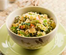 Bulgur Salad with Rocket, Peach and Avocado