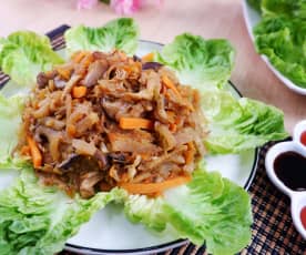Jiu Hu Char (Fried Yam Bean with Shredded Cuttlefish)