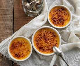 Crème brulée com coco e lima