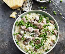 Risotto aux saucisses et aux petits pois