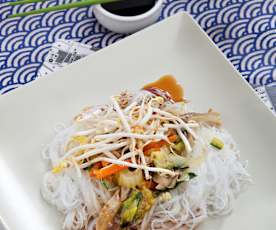 Stir-fried noodles with vegetables