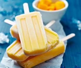 Glace au jogourt et à la mangue