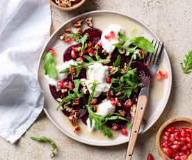 Carpaccio di barbabietola con burrata