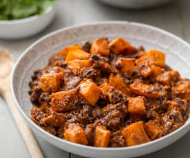 Allergen-friendly Roasted Butternut Squash and Black Bean Chilli