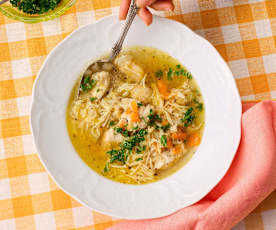 Schnelle Hühner-Nudel-Suppe
