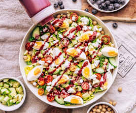 Salade colorée et sa vinaigrette myrtille-basilic