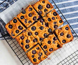 Blueberry blondies