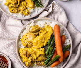 Honey mustard chicken with rice and vegetables