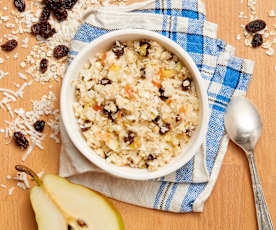 Pear and Coconut Muesli