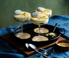 Pistachio and lemon  individual tiramisu