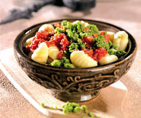 Gnocchi w sosie pomidorowym