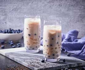 Latte helado de té negro y moras TM6